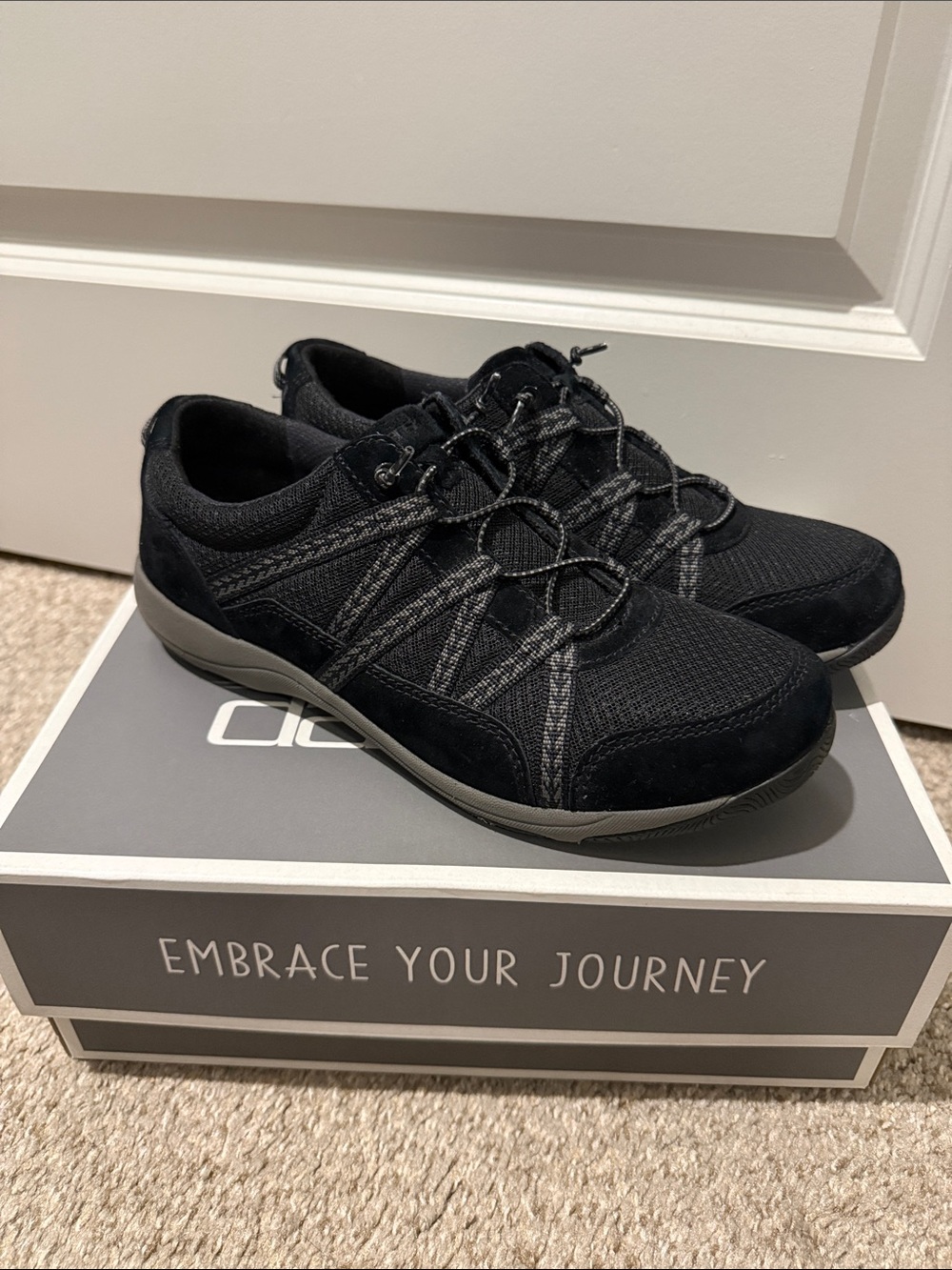 Black Dansko Suede Shoe 🖤☕️🐦‍⬛👟